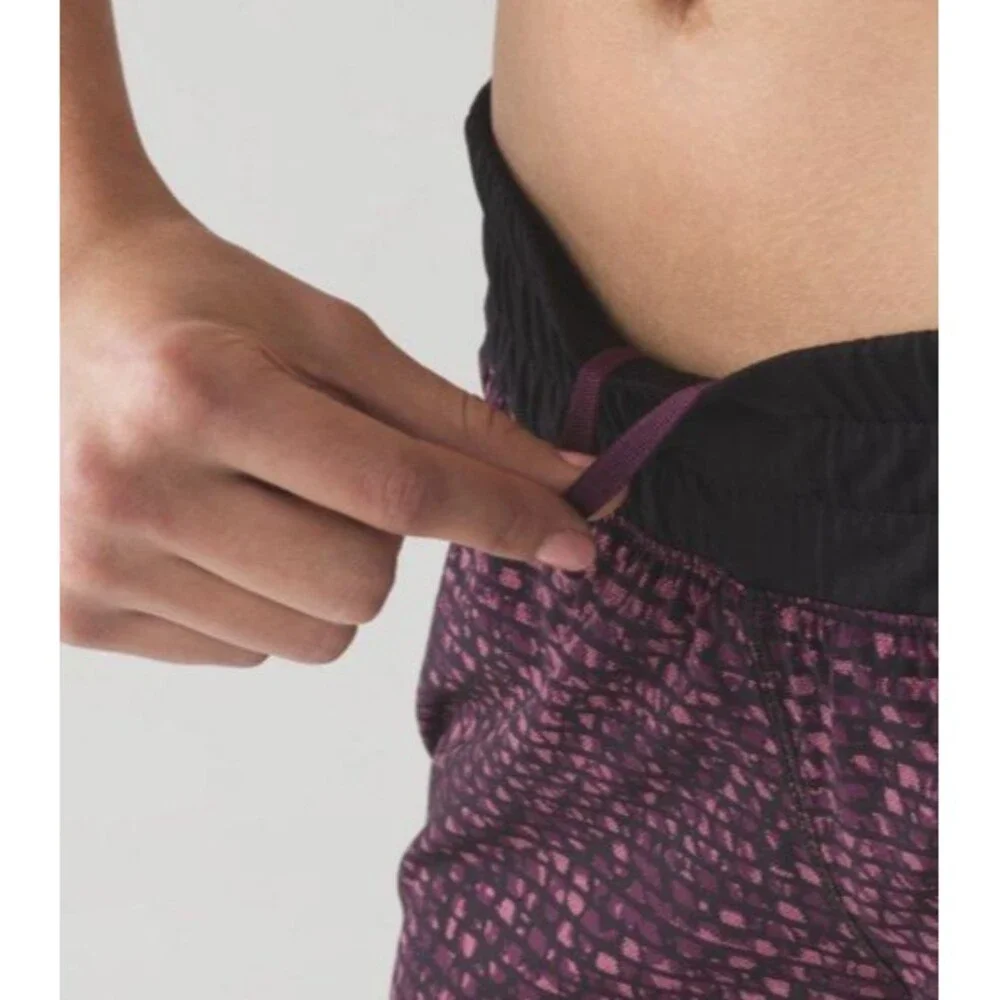 Lululemon BUNDLE OF  2  Tracker Short IV (4-way Stretch 4
